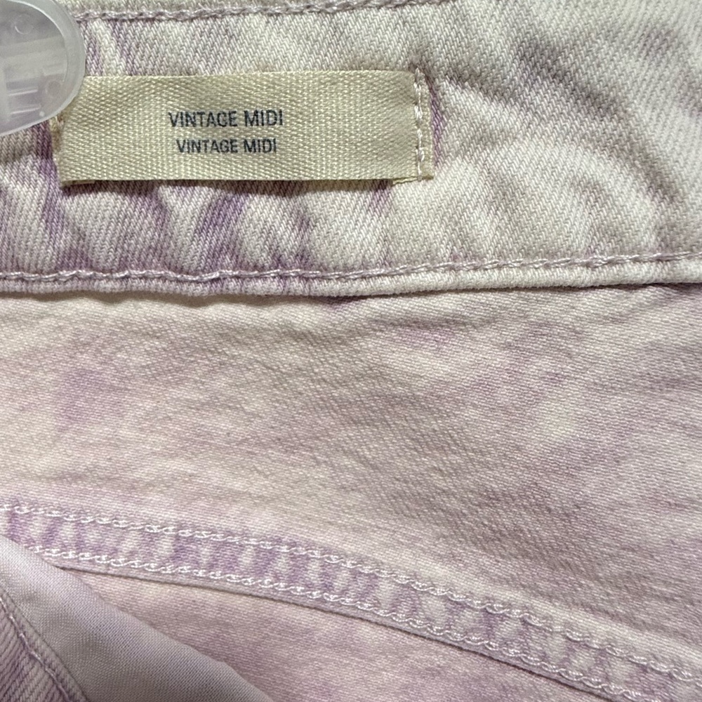 Universal Thread Lavender Jean Shorts - Picture 4 of 10